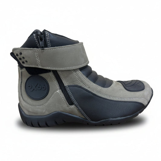 Bota Masculina para Motociclismo BX66 Cinza e Preta com Protetor de Marcha