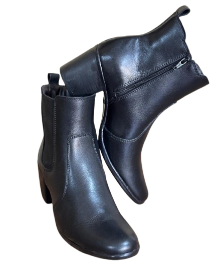Bota Feminina em Couro BX66 Salto Bloco